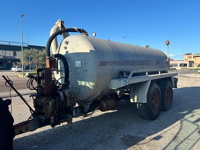 Usato Botte liquame zincata Canepari CB140