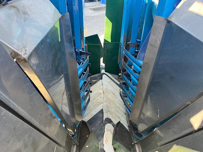 Usato Vendemmiatrice trainata New Holland braud TB 15