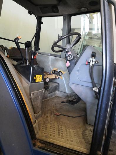 Usato New Holland Ford 8340-40km- traino freni aria 200q