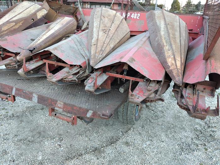 Usato Barra da mais per mietitrebbia marca Fahr