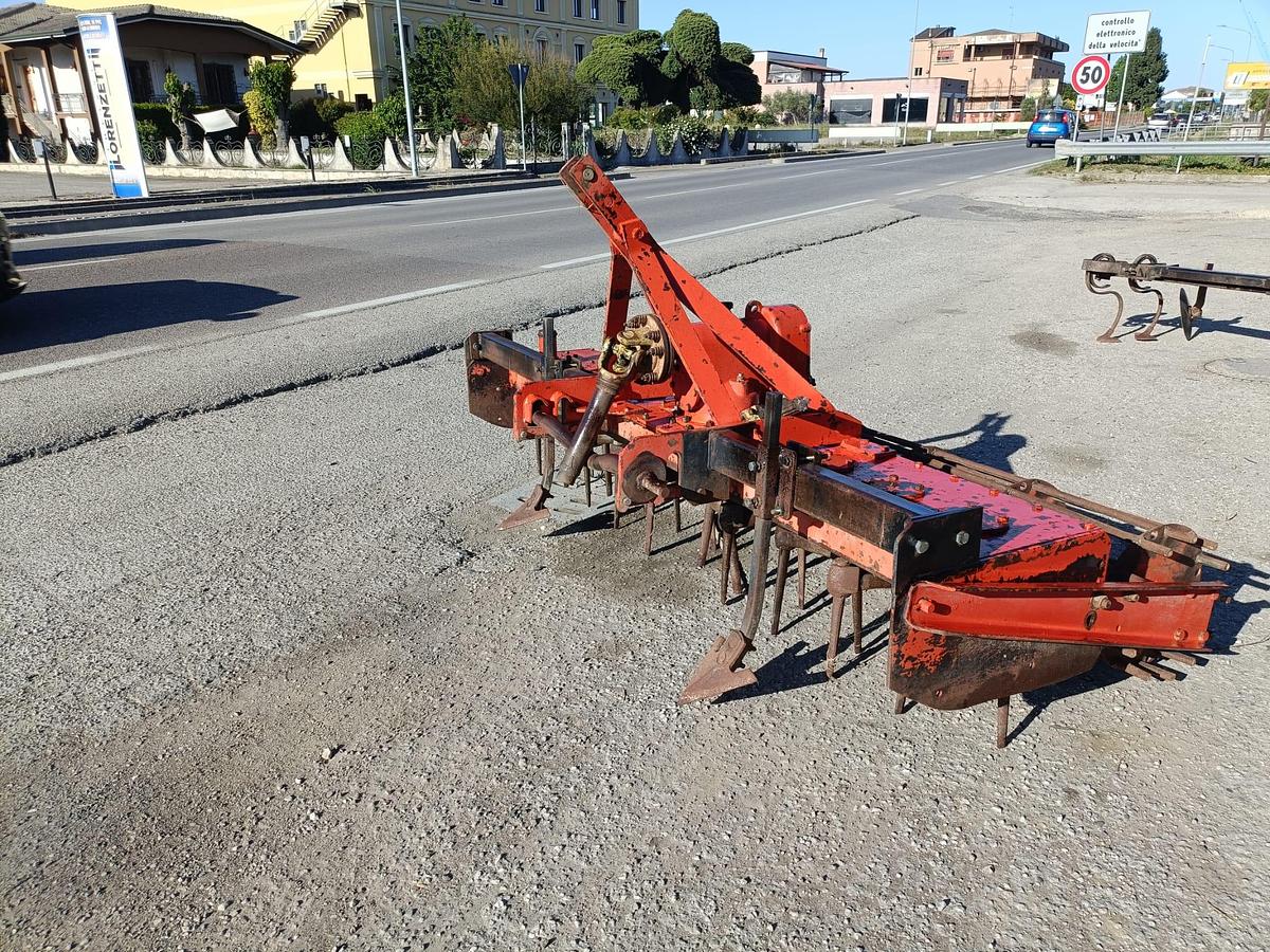 Usato erpice rotante Vigolo a denti da 2,50 mt