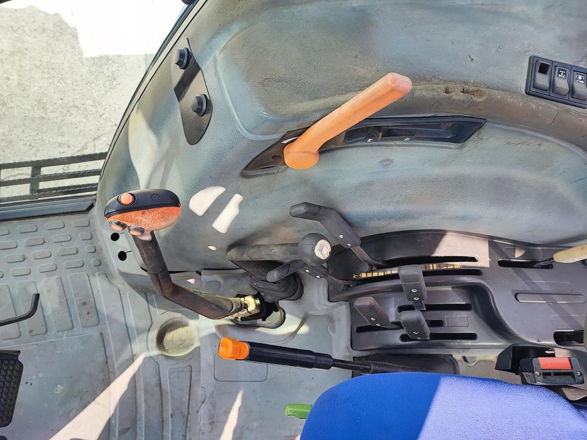 Usato New Holland TLA 100-6000 h