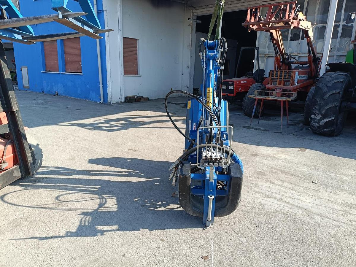 Usato braccio decespugliatore Multione Zappator da 3m