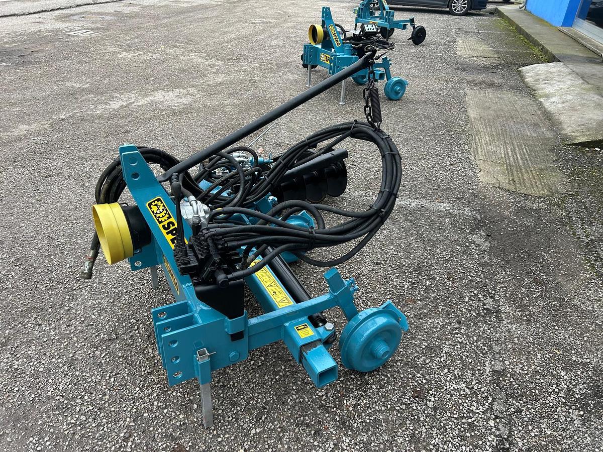 Usato scalzatore o porta attrezzi interfilare Spedo con dischi