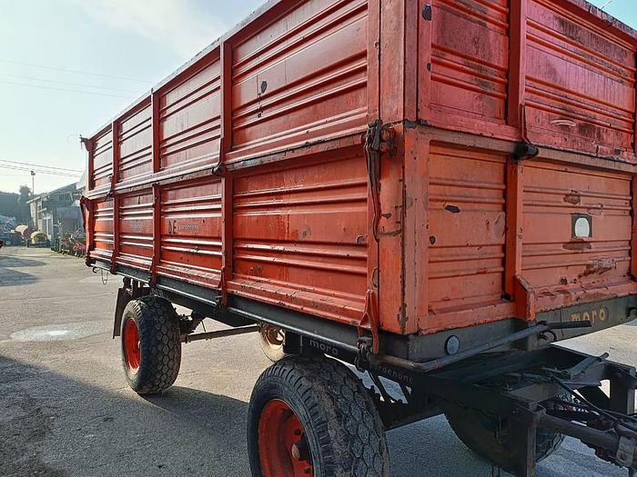 Usato Rimorchio Moro da 50 quintali trilaterale