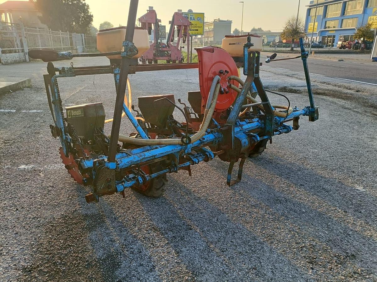 Usato Seminatrice da mais monosem a 4 file