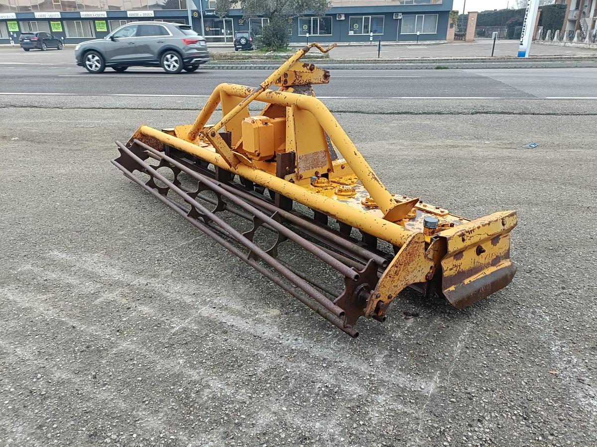 Usato erpice rotante Aio da 3,50m a coltelli