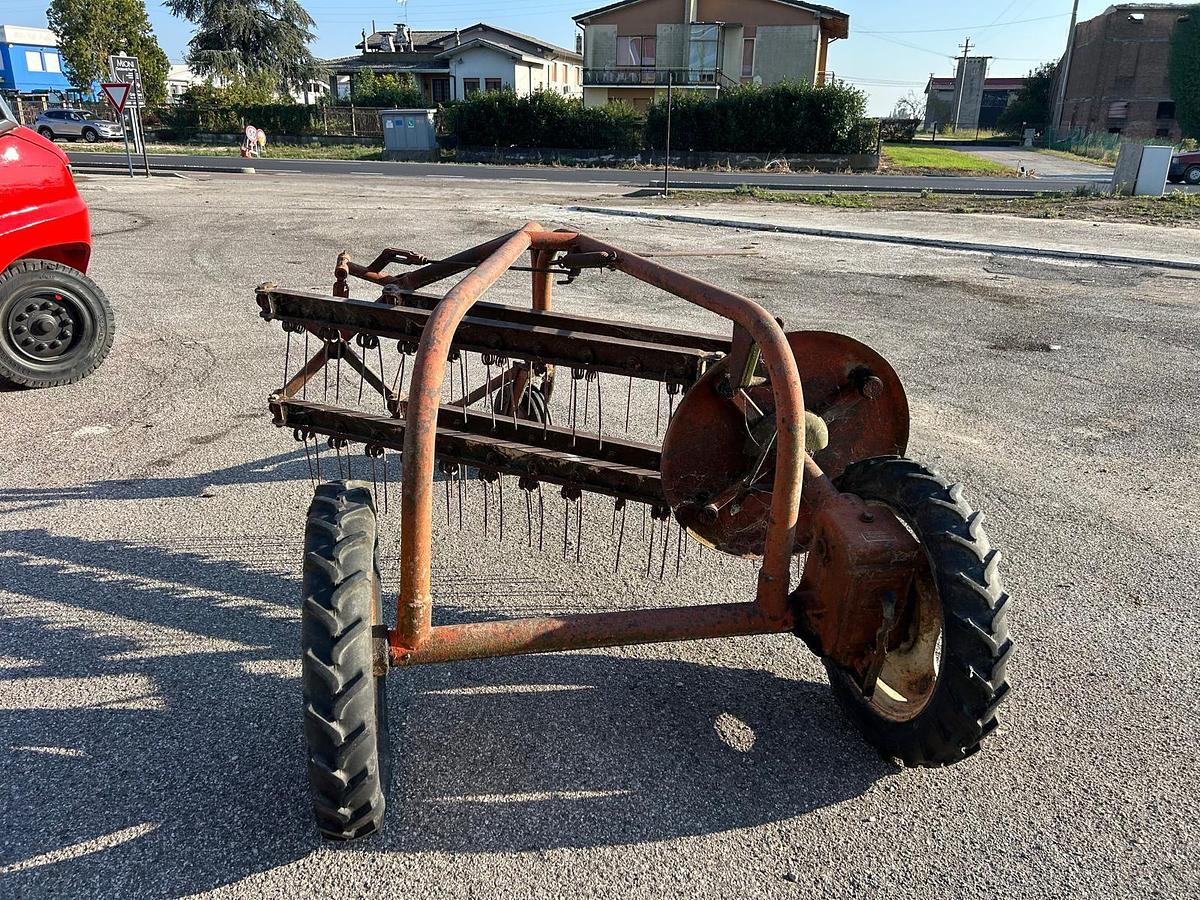 Usato Motoranghinatore a pettine OMC