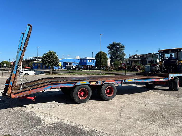 Usato Pianale Dotti 3 assi-lunghezza 9 m