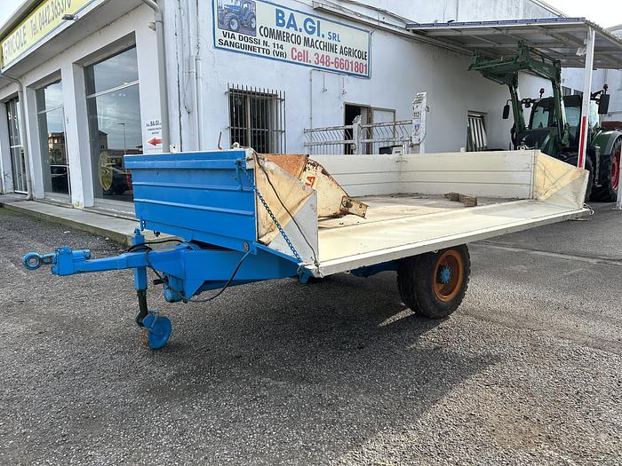 Usato Rimorchio agricolo Bogoni trazionato
