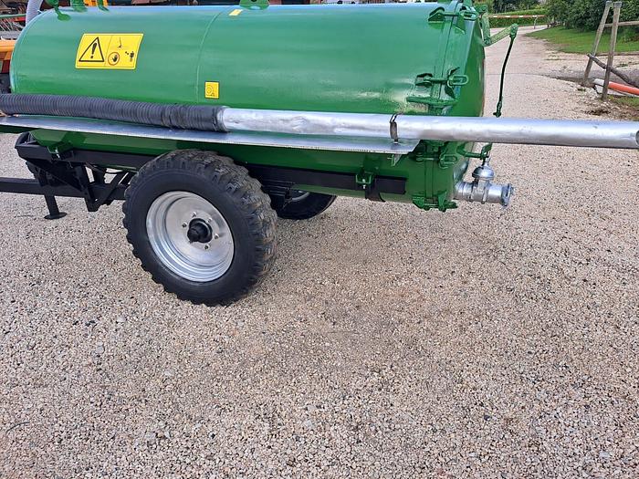 Usato Botte liquame 20 q marca Menegari