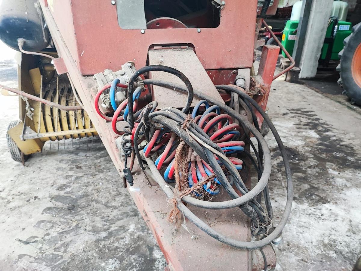 Usato Pressa quadra New Holland 2000 - 120x90