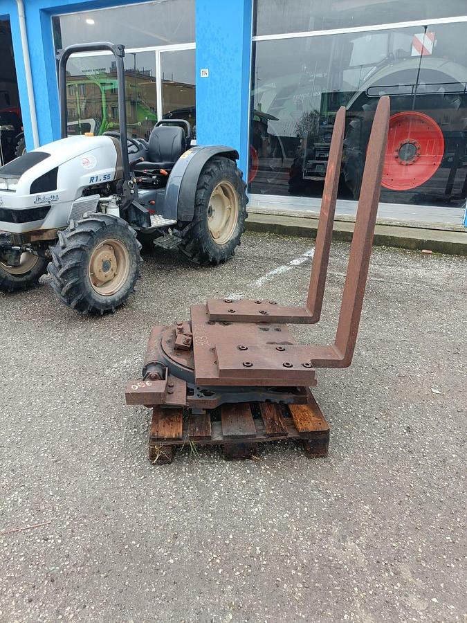 Usato forche con ribaltamento per muletto 45 q