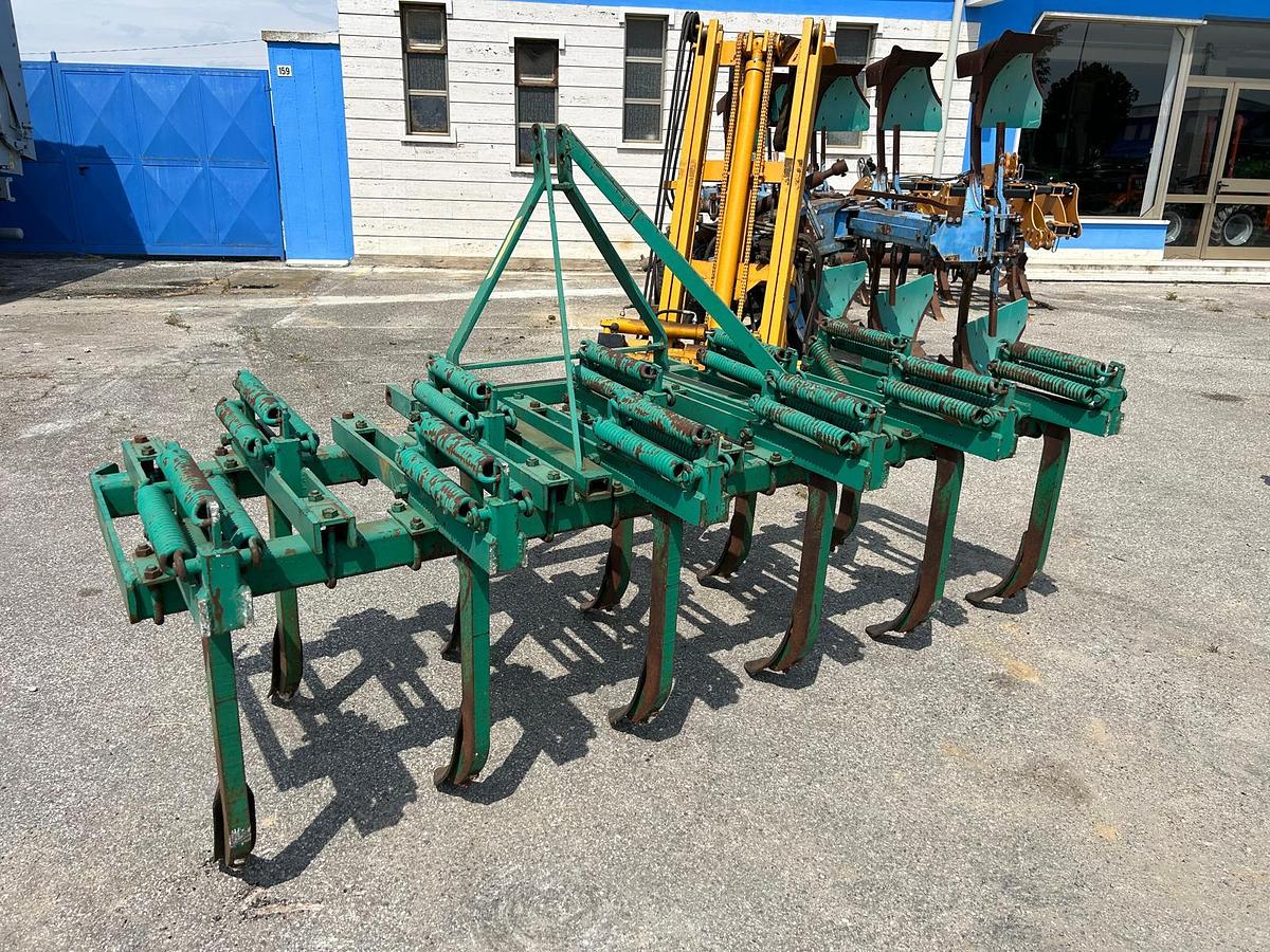 Usato Estirpatore preparatore a 11 ancore da 2,50m