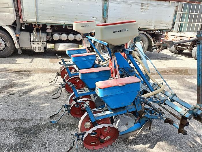 Usato Seminatrice da mais monosem a 4 file