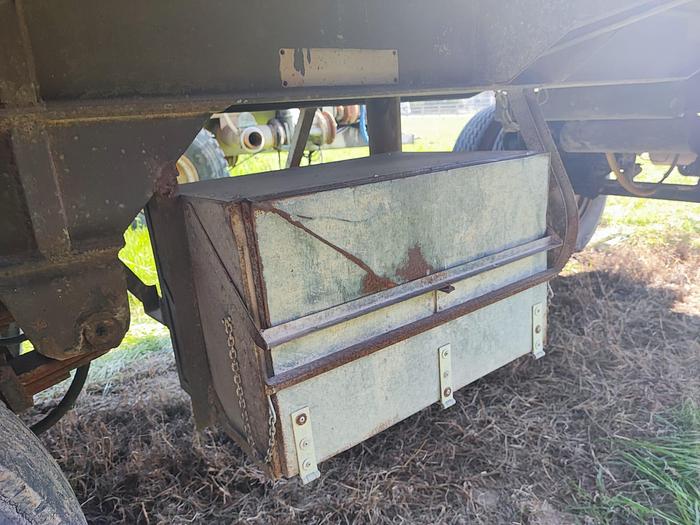 Usato Rimorchio agricolo 2 assi Adige- 80q- fr. aria