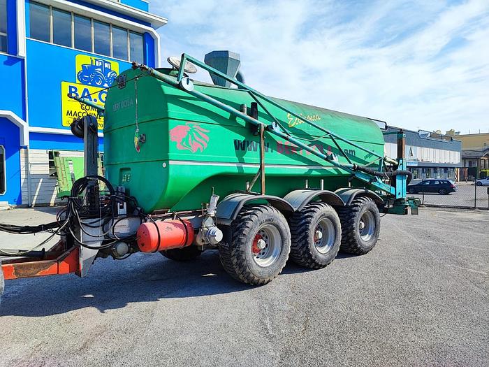 Usato Carrobotte Bertuola 200 Ecologica- vetroresina-barre 18m