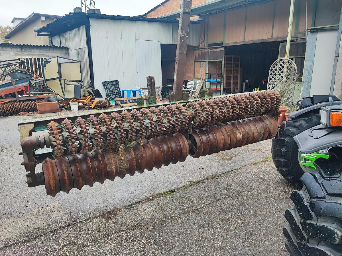 Usato Rullo trainato o portato da 3,10 metri