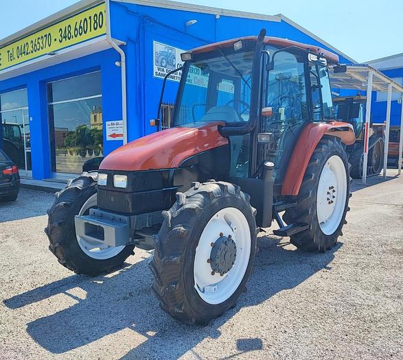 Usato New Holland L 90-4 cil.-5500 ore