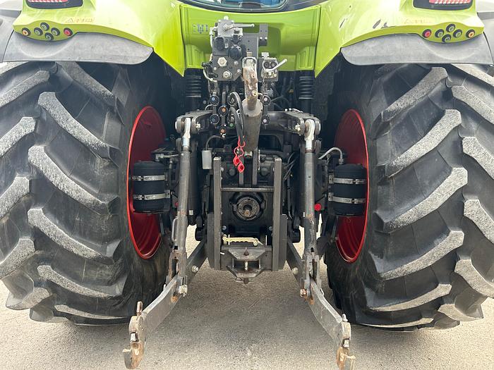 Usato Claas Axion 870-CV 300-sollevatore e PTO anteriore