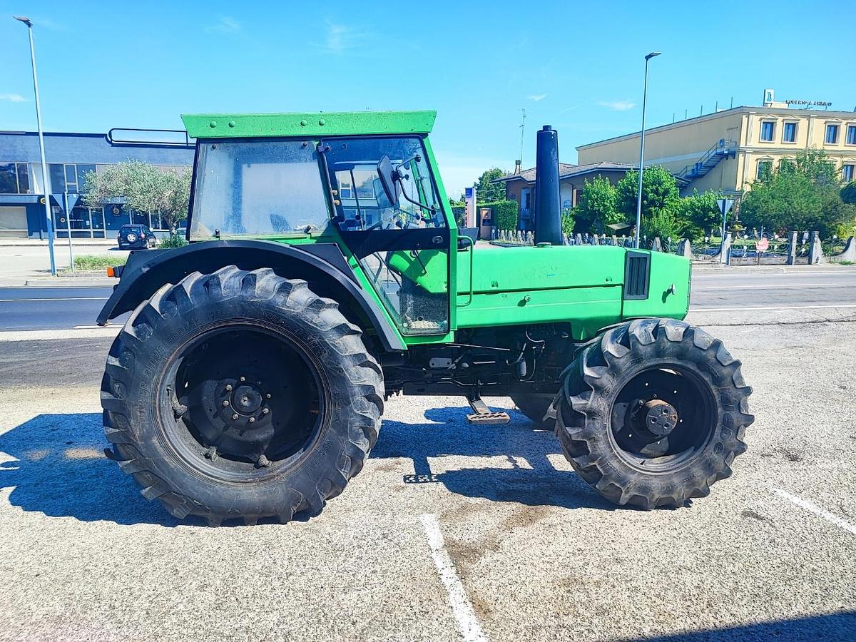 Usato Deutz-Fahr DX 6.30-40 km h