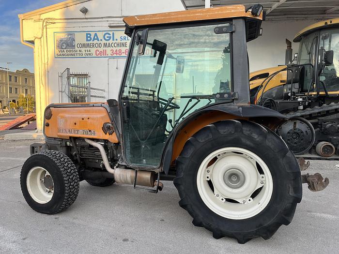 Usato Renault 70/14 Cv70- cil.4 Deutz- frutteto-2002