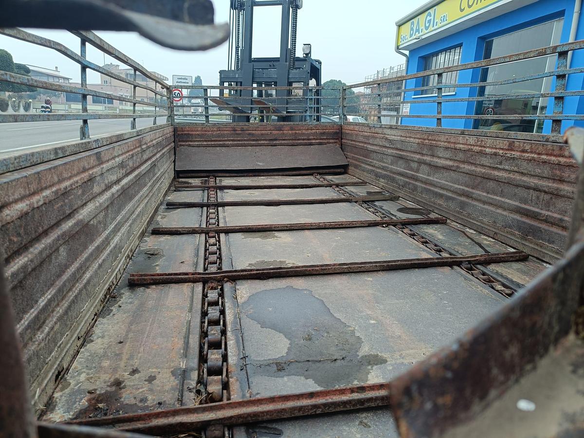 Usato spandiletame da vigneto o frutteto Setti- targa e libretto