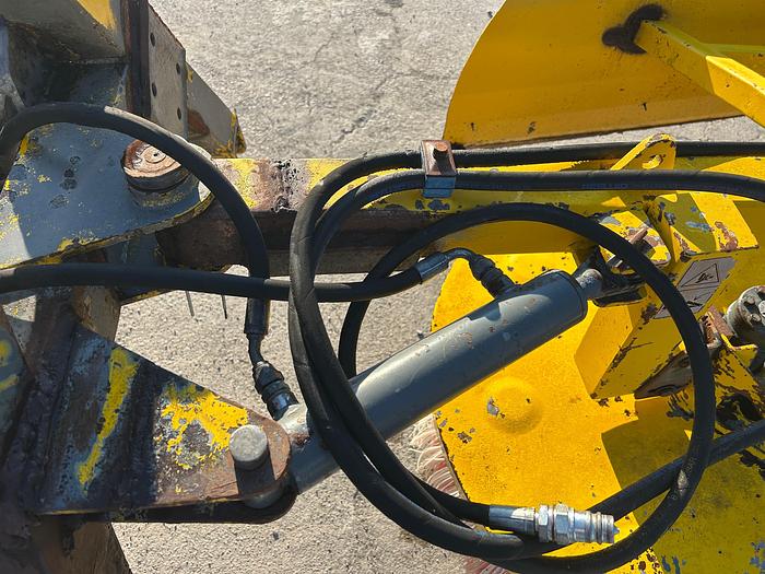 Usato Spazzatrice a due spazzole