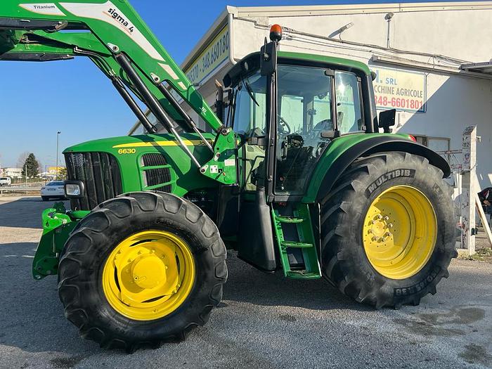 Usato John Deere 6630-anno 2014-soll. e presa di forza