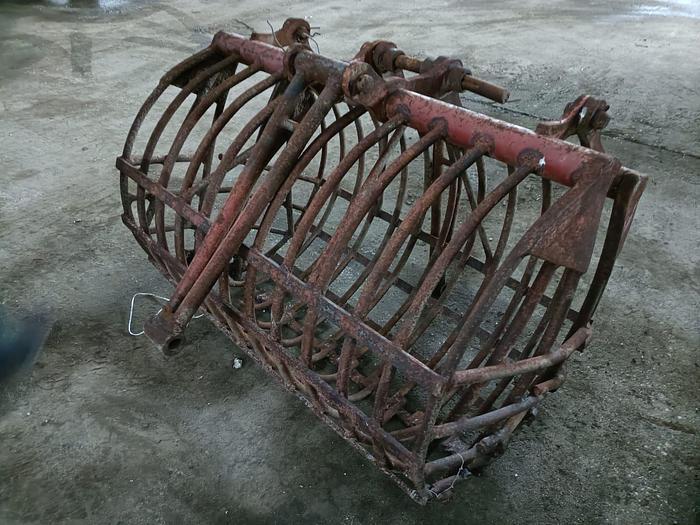 Usato Benne per caricaletame o escavatore