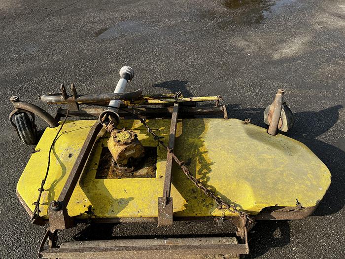 Used Taglia erba marca Hermes da 1,80m