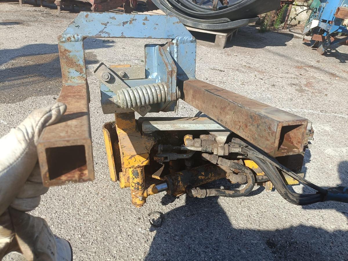 Usato Scalzatore ventrale Charrier a vomere
