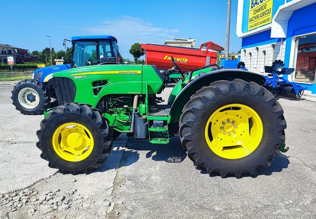Usato John Deere 5095 M- CV 100- anno 2014