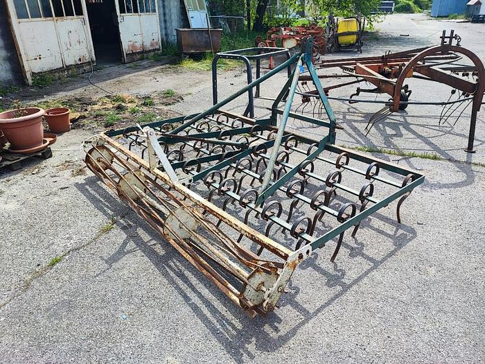 Usato Vibrocoltivatore con rullo da 2,20m