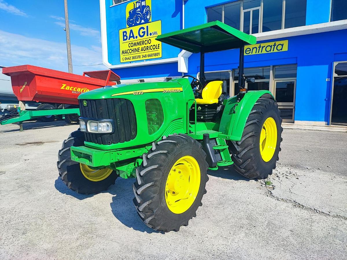 Usato John Deere 6220-4 cilindri