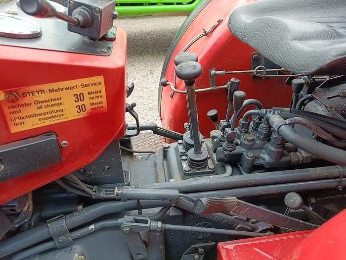 Usato Steyr 8055 DT- idroguida- arco di protezione