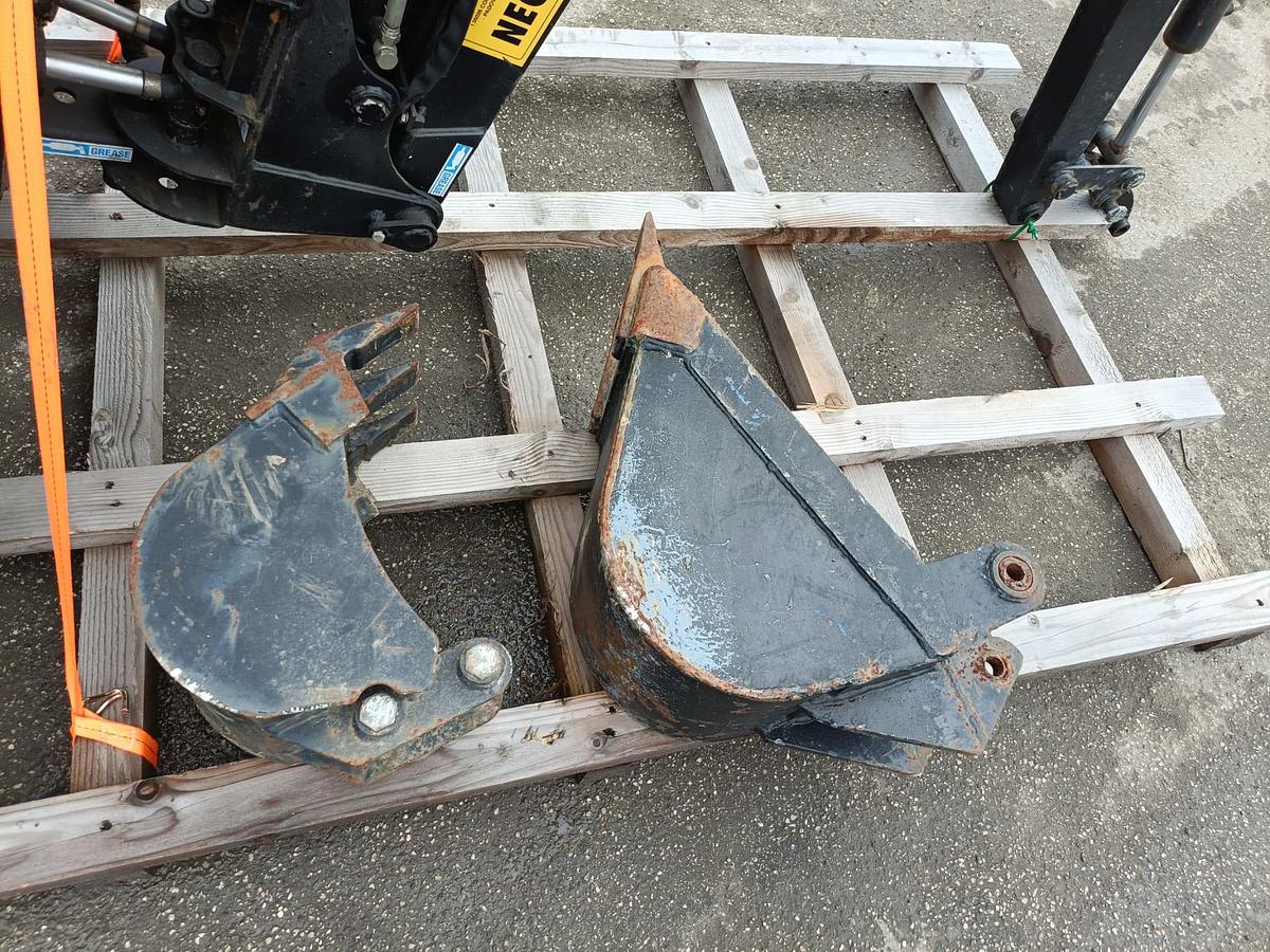 Usato Braccio per trattore agricolo o bobcat- CE