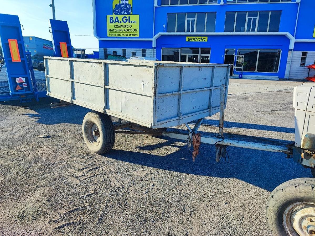 Usato Rimorchietto 1 asse fisso-no stradale