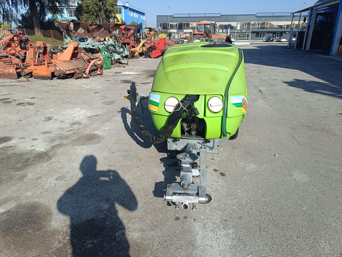 Usato Atomizzatore Oma mod. Ecowind 660- con libretto stradale