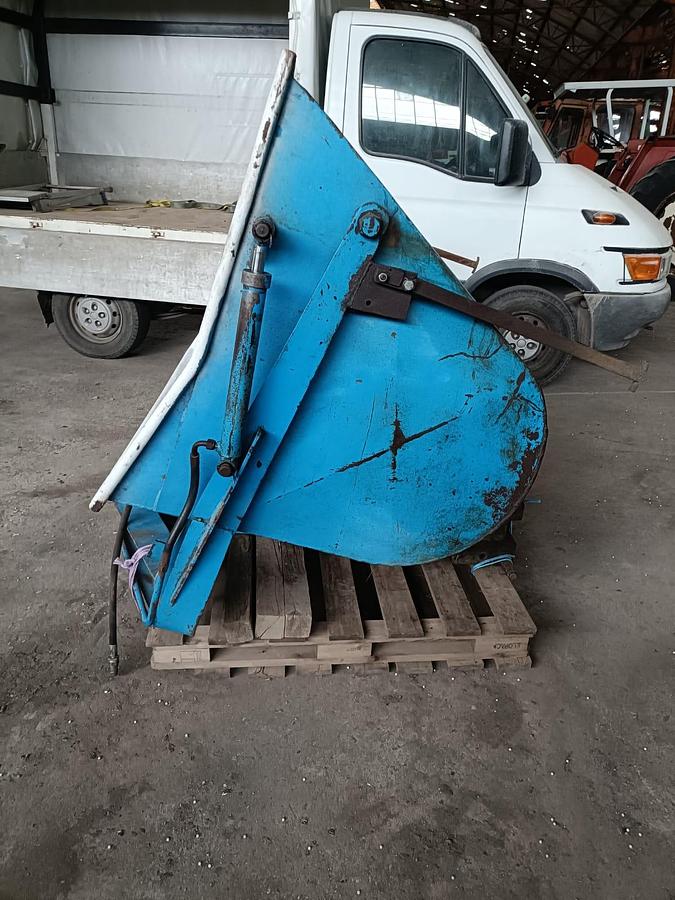 Usato muletto-vasca per uva-ecc Berti idraulica