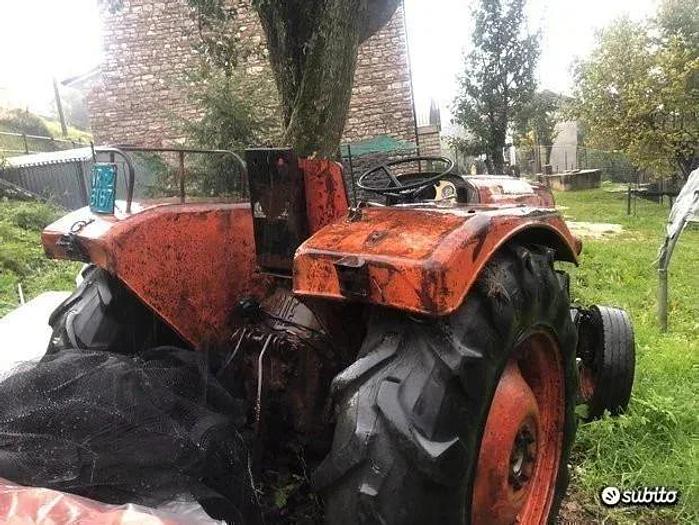 Usato Same 450 V con sollevatore -4 cilindri-funzionante