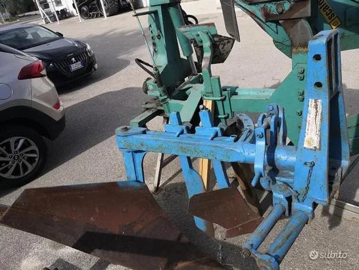 Usato Aratro monovomere Pietro Moro