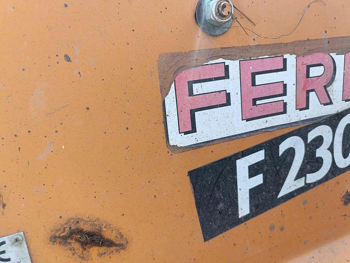 Usato Trincia marca Ferri a coltelli modello F230