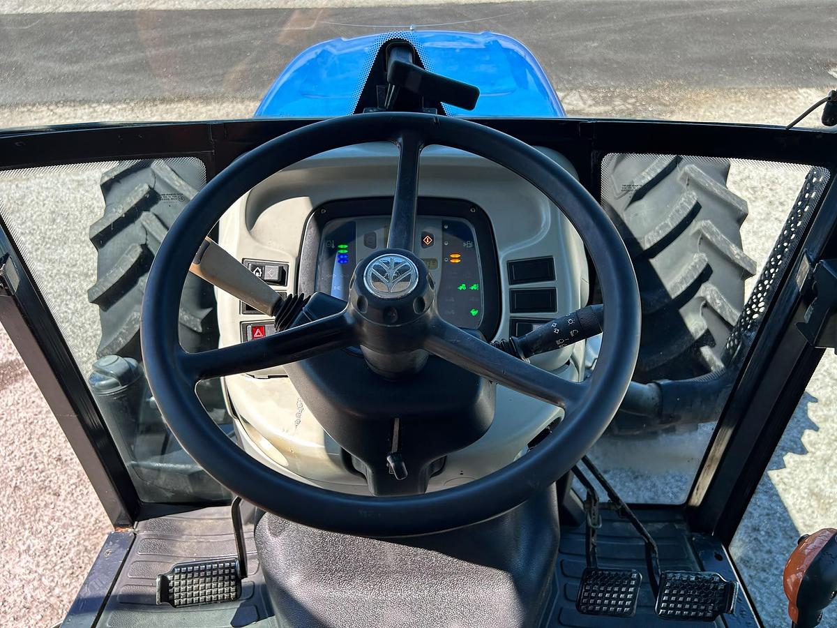 Usato new holland T 4040- freni olio 140q
