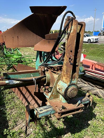 Usato Aratro bivomere Lago con spostamento idraulico