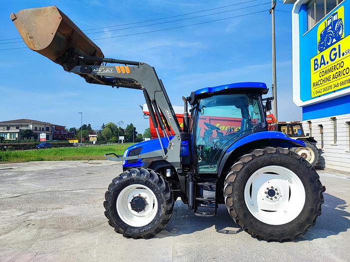 Usato New Holland TS 110 A-caricatore Mailleux con benna