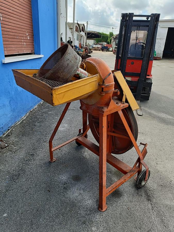 Usato Mulino Peruzzo per cereali a cardano