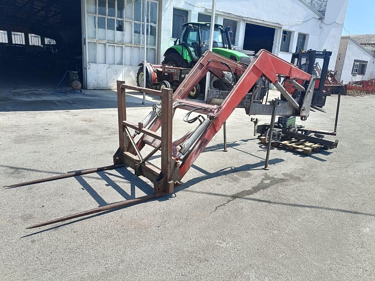 Usato caricatore frontale per massey ferguson 4 cilindri