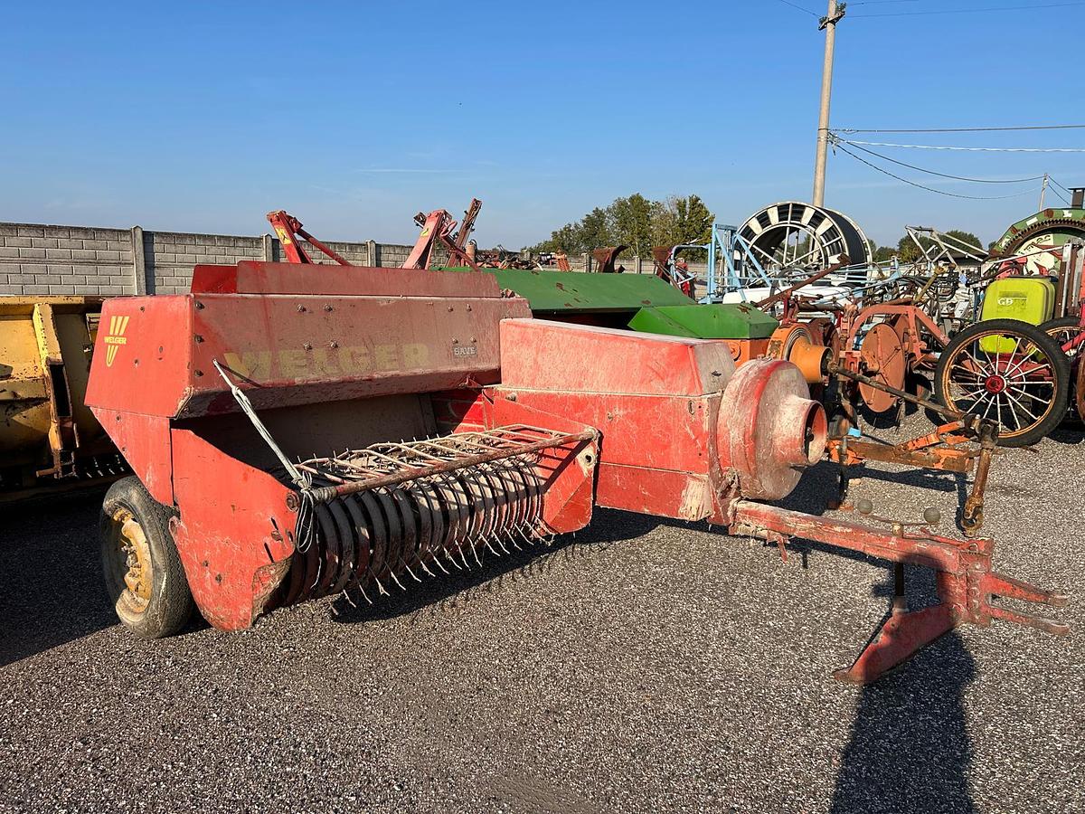 Usato Pressa per balline quadre Welger AP 42