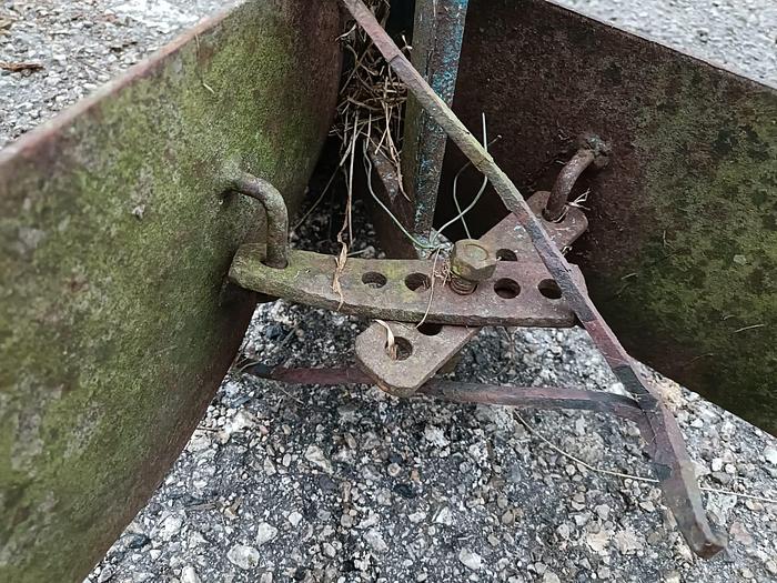 Usato Aratrino scalzatore assolcatore Spedo